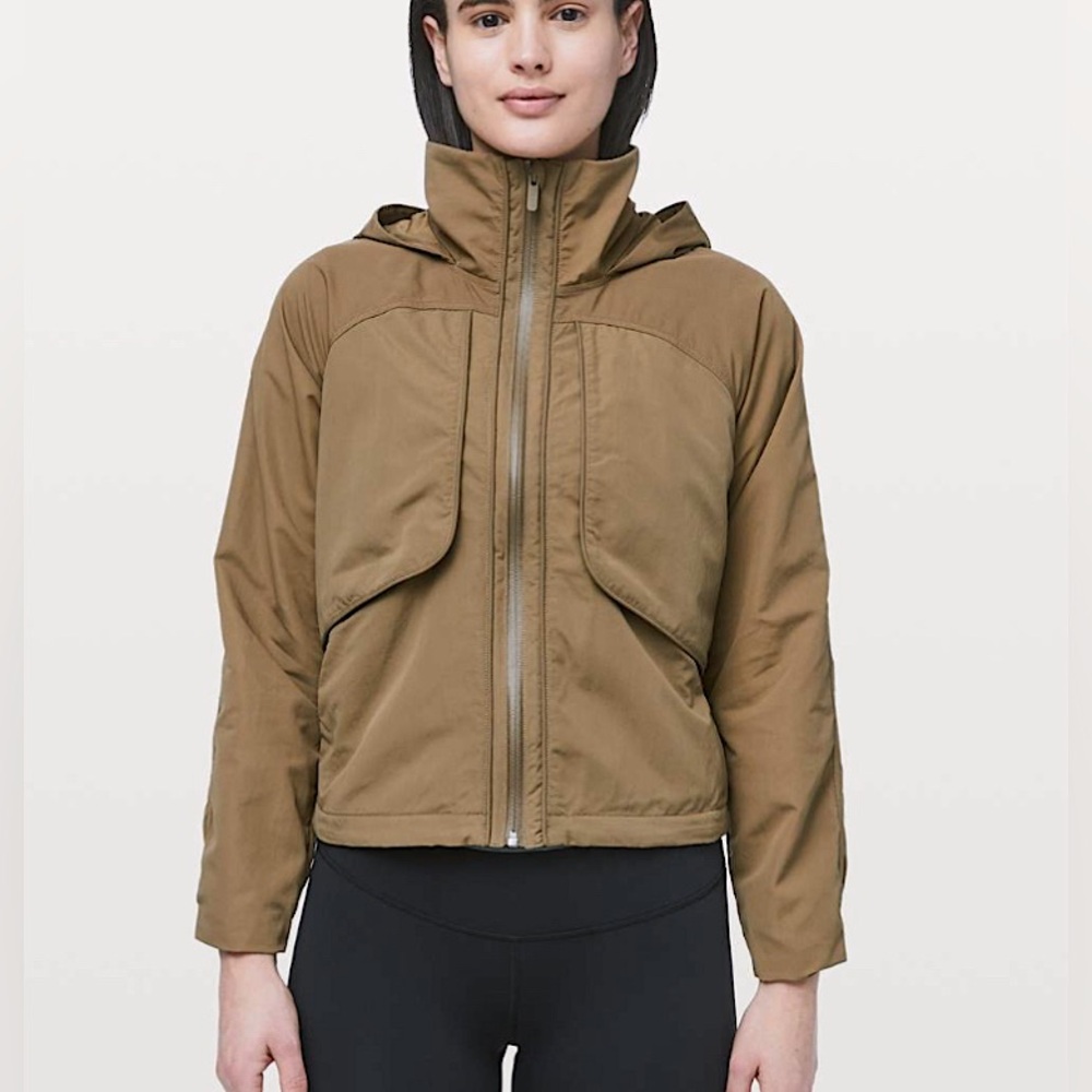 Lululemon Women’s Always Effortless Hooded Jacket Windbreaker AEJ Frontier 12